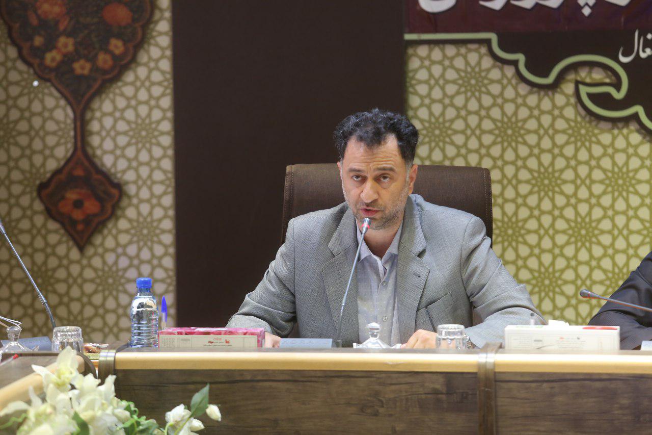 ثبت نام بیش از ۲۴۱ هزار دانش آموز در ۱۴۰۰ واحد آموزشی در قم