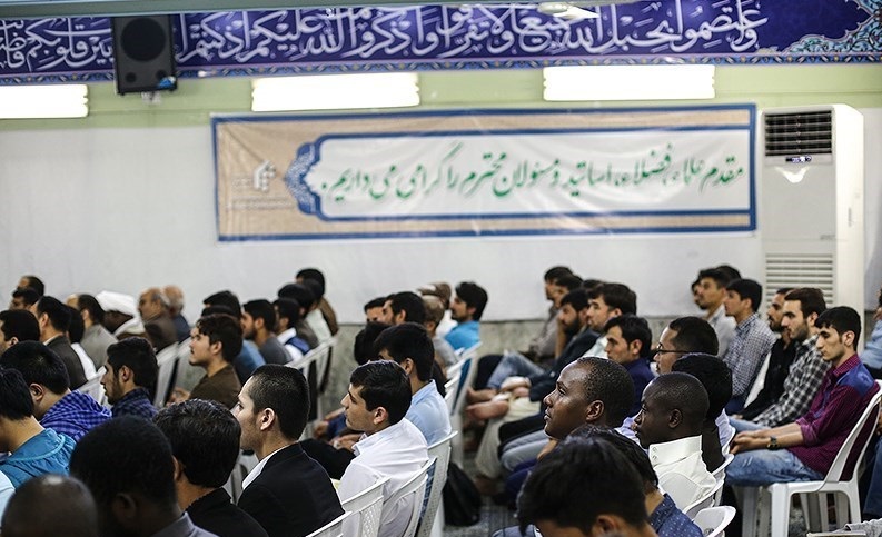 تحصیل ۴۰ هزار &zwnj;غیر&zwnj;ایرانی در جامعة&zwnj;المصطفی