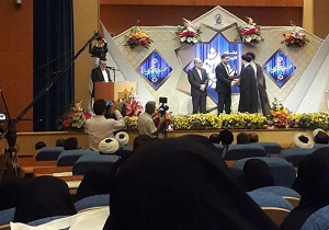 قدردانی از برگزیدگان نخستین جشنواره مردمی کرامت