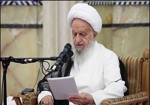 کشورهای غربی فرهنگ آلوده خود را بر رسانه‌های غول‌پیکر سوار می کنند