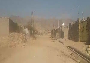 بار وانت بر دوش خودرو آردی/تالاب بین المللی گاوخونی در یک قدمی خشک شدن/وضعیت اسفبار جاده نوق - بافق + فیلم و تصاویر بار وانت بر دوش خودرو آردی/تالاب بین المللی گاوخونی در یک قدمی خشک شدن/وضعیت اسفبار جاده نوق - بافق + فیلم و تصاویر