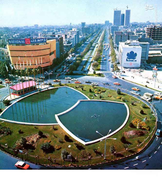 تصاویری کمیاب از میدان ولیعصر در دهه ۵۰