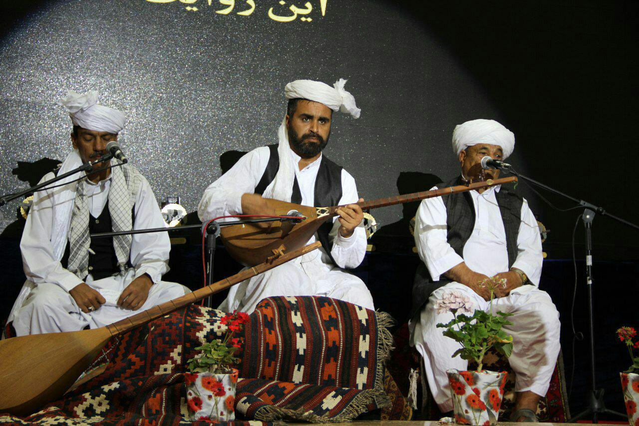 همایش خنیاگران جام باید به یک همایش بینالمللی تبدیل شود همایش خنیاگران جام باید به یک همایش بینالمللی تبدیل شود