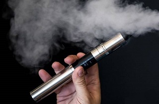 چگونه سیگار الکترونیکی به قلب آسیب می‌زند؟