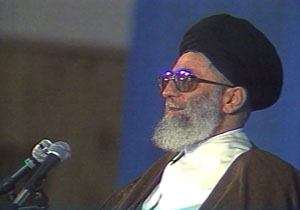 منقلب شدن امام خمینی(ره) از اقدام شجاعانه مادر یک شهید + فیلم