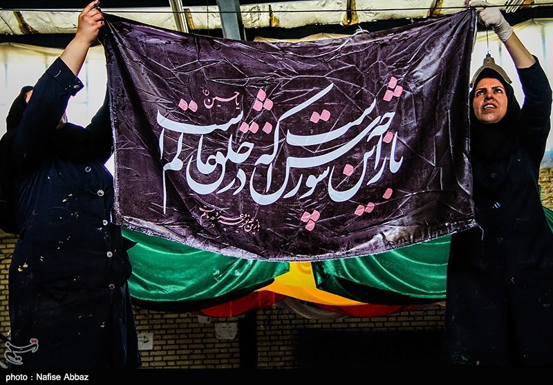 در آستانه فرارسیدن ماه محرم در کارگاه های تولید پرچم چه می گذرد؟+تصاویر