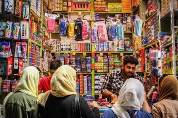 6 گشت تعزیرات حکومتی ایلام بر بازار اول مهر نظارت می کند