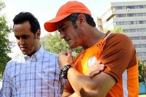 کریمی به دنبال جذب بازیکنان خارجی