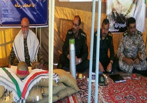 عاشورا تمام بهانه ها را از ما گرفته است/ رزمندگان  8 سال دفاع مقدس ، همه چیز را در آینه عاشورا دیدند