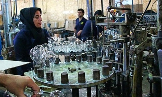 توقف سند چشم انداز 1404 با اخراج مادران کارگر/ زنان در دوراهی اشتغال و فرزند آوری