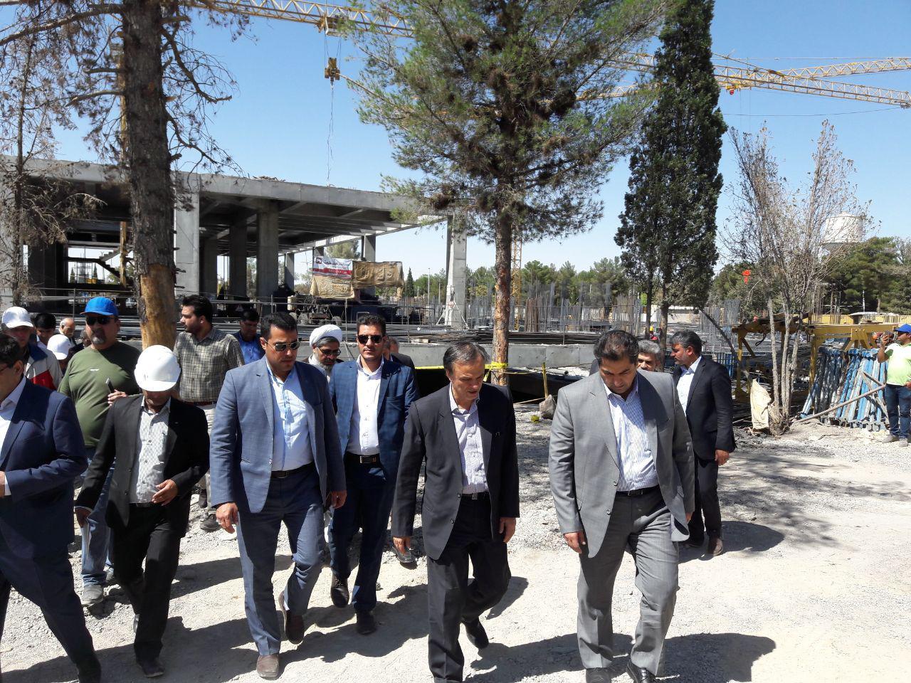 بازدید استاندار کرمان ازمجموعه هتل ۴ ستاره سیرجان