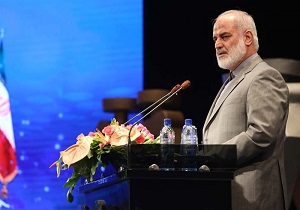 معاون وزیر صنعت در سنندج:
۳۰ هزار میلیارد تومان برای رونق تولید استان‌ها اختصاص یافت