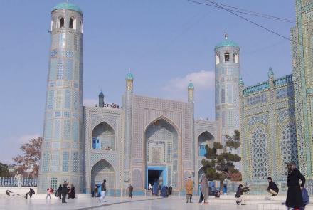 بیش از یک&lrm;هزار شهروند خارجی امسال در بلخ جواز کار گرفته&lrm;اند