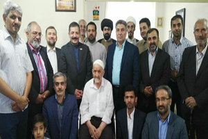 شهروندان مشهد از نیم قرن خدمات قاری مطرح افغانستانی تجلیل کردند