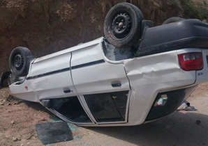 6 مجروح براثر واژگونی خودرو پراید در آزاد راه نطنز- کاشان