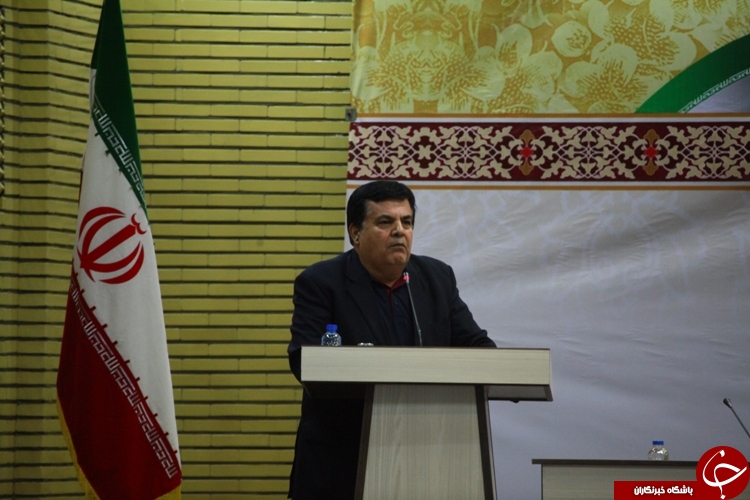 نشست صمیمی دکتر لاریجانی رییس مجلس شورای اسلامی با فعالان اقتصادی آذربایجان غربی+تصویر