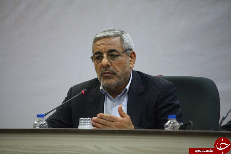 نشست صمیمی دکتر لاریجانی رییس مجلس شورای اسلامی با فعالان اقتصادی آذربایجان غربی+تصویر