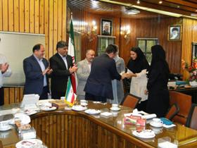 قدردانی از بانوان قایقران گیلانی در انزلی