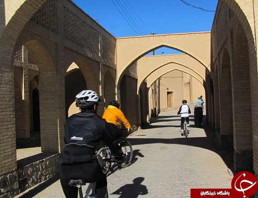 صدای دلنواز زنگ دوچرخه ها در شهر دوچزخه ها به گوش می رسد+تصویر