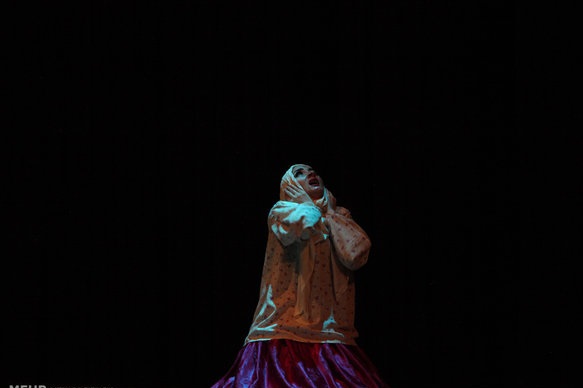 جشنواره تئاتر خورموج آغاز شد
