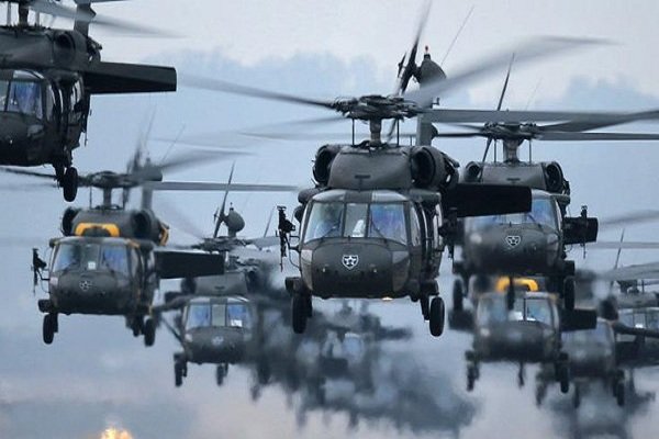 نخستین گروه از بالگردهای آمریکایی &laquo;بلک هاوک&raquo; به افغانستان تحویل داده شد