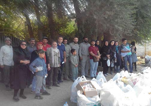 پاکسازی مسیر جاده گلدشت در بروجرد