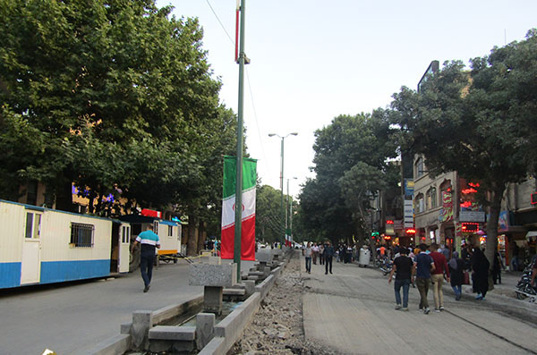 پیشرفت 20 درصدی پروژه پیاده&zwnj;راه&zwnj;سازی اکباتان