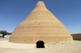 یخچال خشتی دوره قاجار+عکس