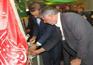 بافت چهار تخته فرش برای کمک به بازسازی عتبات عالیات