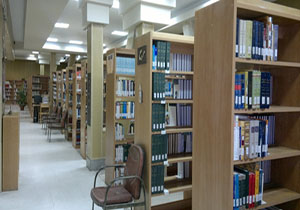 هدیه یک میلیارد ریالی استاندار برای توسعه کتابخوانی در مناطق مرزی آذربایجان غربی