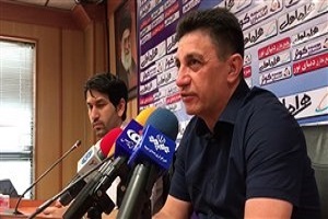 نشست خبری قلعه نویی پیش از بازی استقلال + فیلم