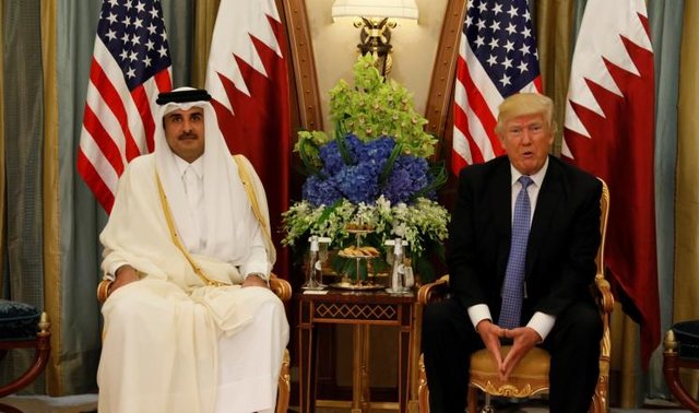 امیر قطر در دیدار با ترامپ از روابط مستحکم و تاریخی این کشور با آمریکا سخن گفت