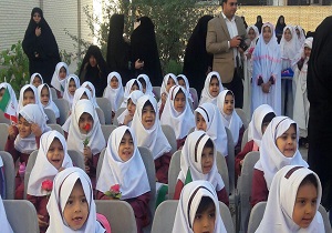 مراسم، زنگ نمادین مدارس پیش‌دبستانی با عنوان شکوفه‌ها و غنچه‌ها دراردکان