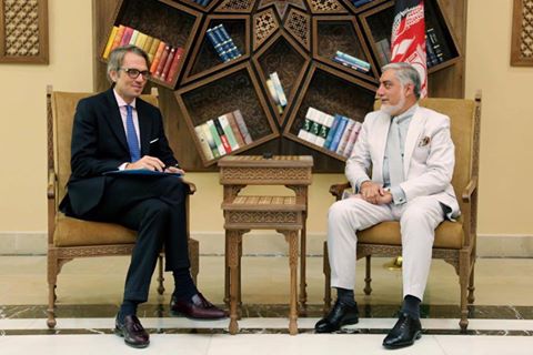 استراتژی جدید امریکا در افغانستان محور گفتگوی عبدالله با سفیر سویدن
