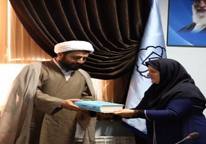 همایش تجلیل از بهورزان نمونه استان یزد