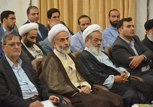 ایستادگی در برابر دشمن، ادامه راه اهل بیت(ع) است