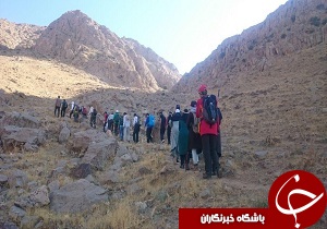 صعود اعتراضی کوهنوردان آبیکی