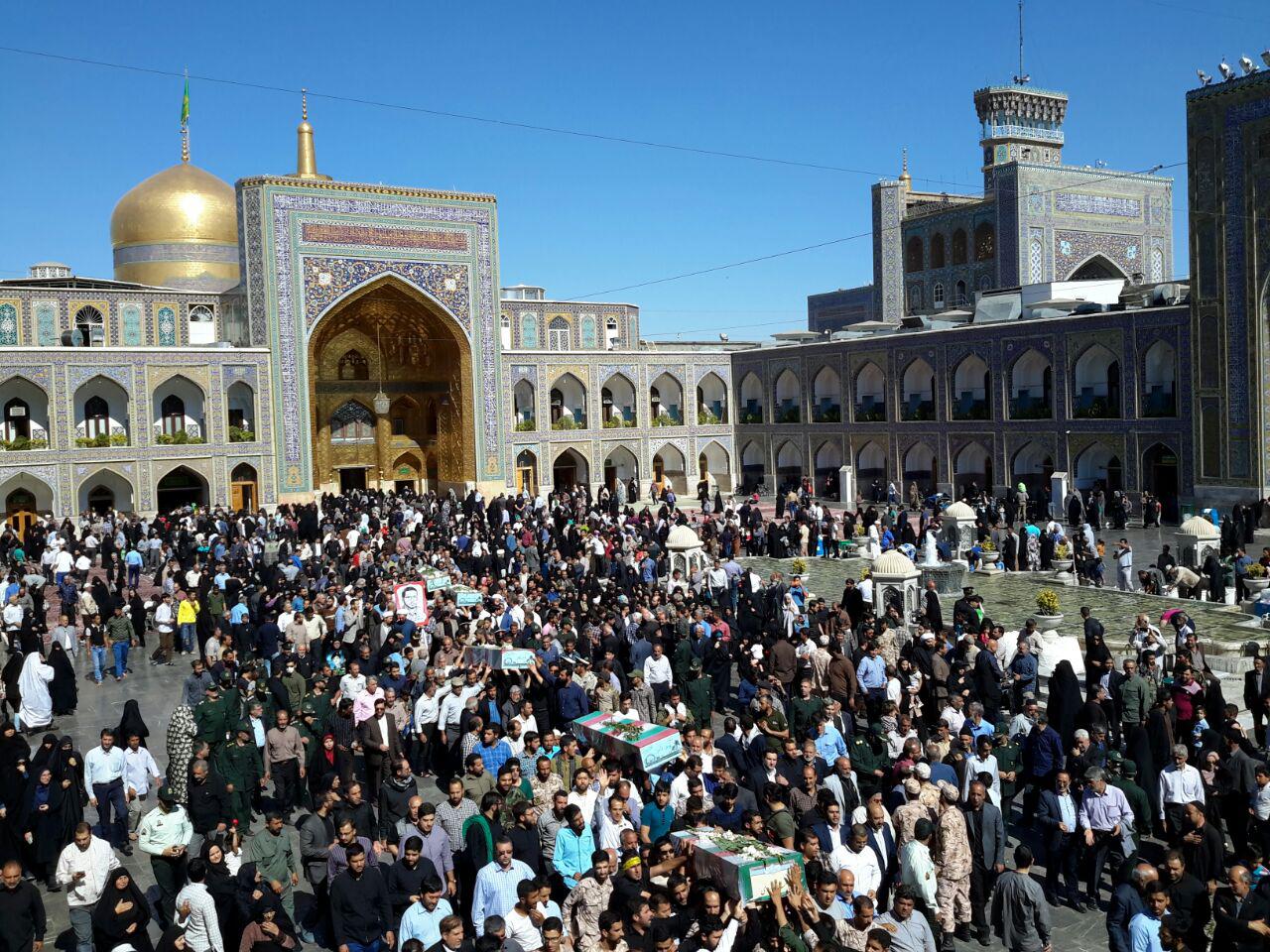 تشییع  پیکر پاک ۵ شهید در مشهد