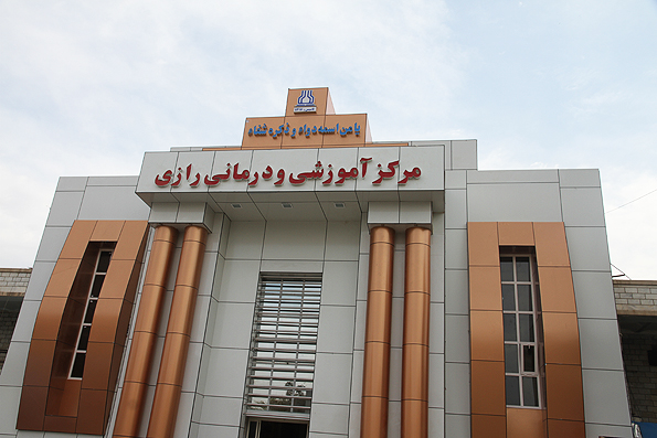 ریزش سقف اتاق بستری بیمارستان رازی اهواز و مصدومیت یک بیمار+ تصویر