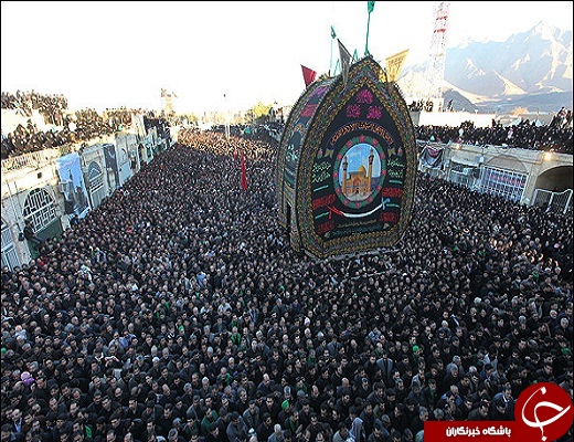 حضور گردشگران خارجی در آیین&zwnj;های محرم یزد حسینیه ایران/برگزاری روضه انگلیسی در یزد