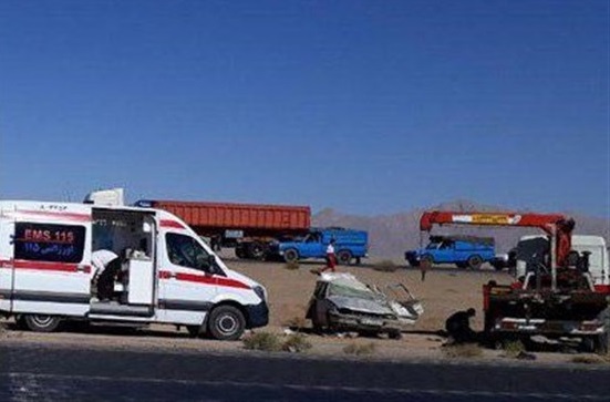 واژگونی پژو با 13 سرنشین/ یک نفر کشته و ۱۲ نفر مصدوم شدند
