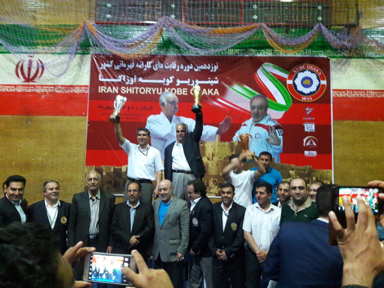 کرمان بر سکوی نخست رقابت های کاراته قهرمانی کشور