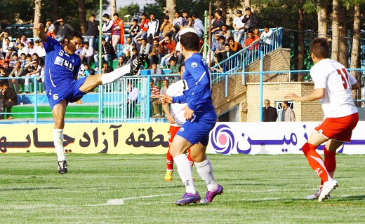 فوتبال «بی»سرمایه در استان «با»سرمایه فوتبال «بی»سرمایه در استان «با»سرمایه