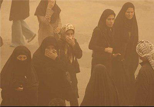 سرعت طوفان در سیستان به ۷۹ کیلومتر بر ساعت و غلظت ذرات معلق در هوا به ۳ برابر حدمجاز رسید