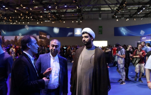 بازدید دو نماینده مجلس شورای اسلامی از نمایشگاه گیمزکام آلمان