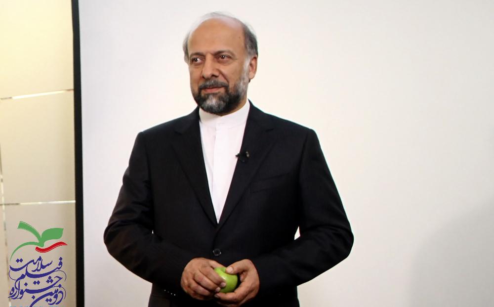 مسئولیت جشنواره سلامت وساطت بین هنرمندان و پزشکان است