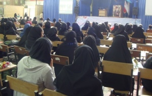 تجلیل از دانشجویان نمونه و کارآفرین استان گیلان
