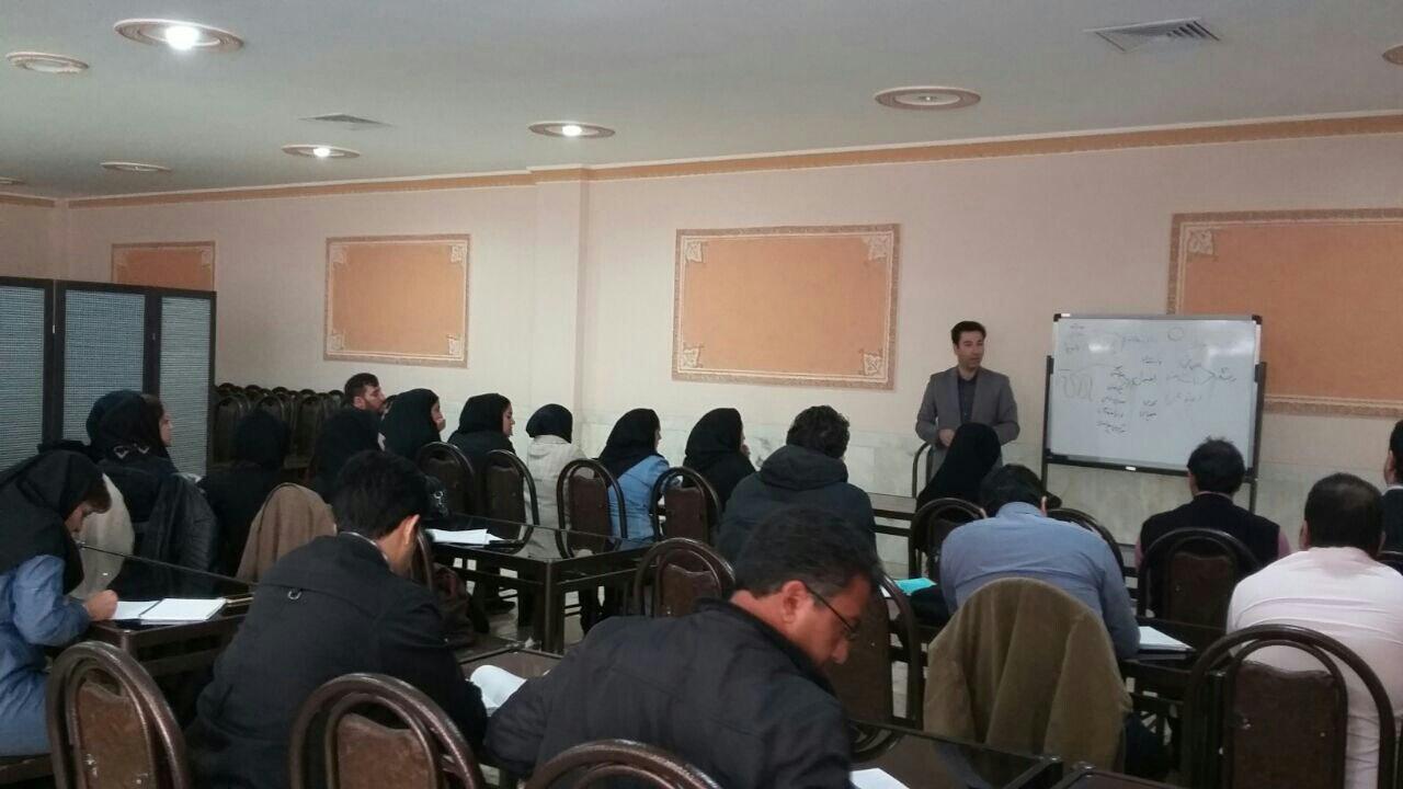برگزاری دوره دانش افزایی مربیان اسکیت در کرمان