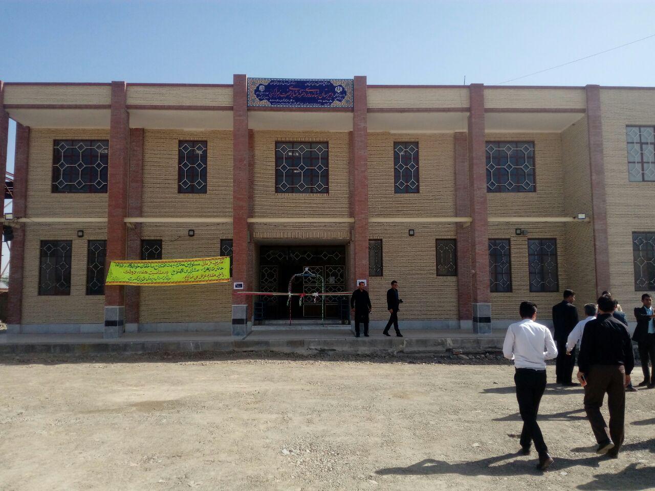 افتتاح دبیرستان ۱۳ کلاسه عشایری در کهنوج