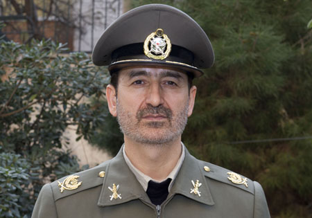 شهدا روح و حیات را به جامعه تزریق می‌کنند
